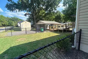 306 Shands St, Clinton, SC 29325 - Photo 12