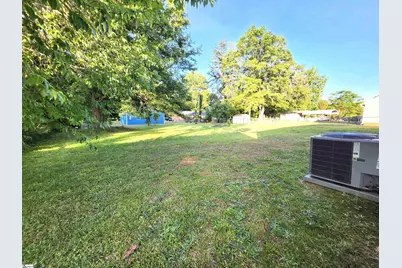 218 Donavan Drive, Spartanburg, SC 29302 - Photo 22