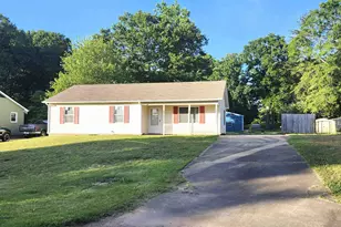 218 Donavan Dr, Spartanburg, SC 29302 - Photo 1