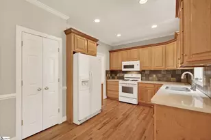 2 A Simmons Ct, Greenville, SC 29609 - Photo 14