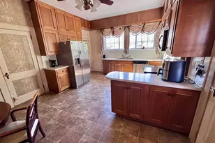 400 E Buford St, Gaffney, SC 29340 - Photo 6