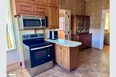 400 E Buford Street, Gaffney, SC 29340 - Photo 8