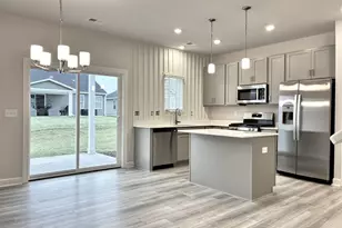 1436 Johnstone Dr, Reidville, SC 29375 - Photo 8