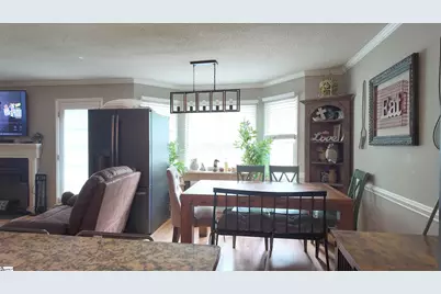 166 Chestnut Lake Drive, Inman, SC 29349 - Photo 6