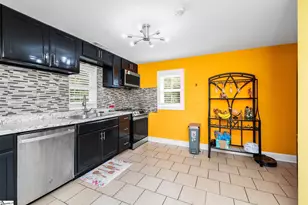 358 Finley Rd, Easley, SC 29642 - Photo 8