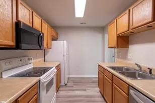 20 Greensboro Ct, Greenville, SC 29617 - Photo 8
