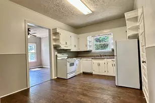 27 Wallace St, Greenville, SC 29605 - Photo 12