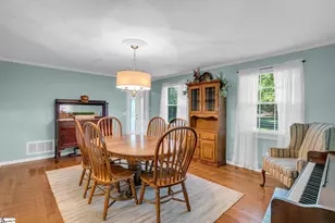 203 Hickory Ln, Mauldin, SC 29662 - Photo 16