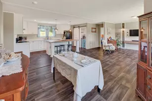 580 Melvin Hill Rd, Campobello, SC 29322 - Photo 8