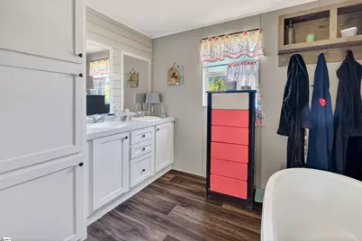580 Melvin Hill Road, Campobello, SC 29322 - Photo 14