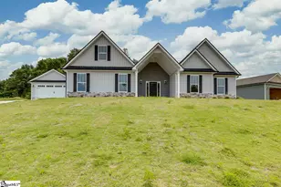110 Hintons Farms Dr, Easley, SC 29640 - Photo 4