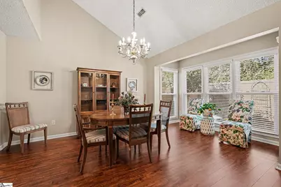 139 Forest Lake Drive, Simpsonville, SC 29681 - Photo 8