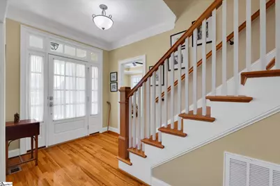 9 Hogarth Street, Greenville, SC 29617 - Photo 6