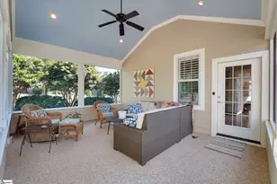 9 Hogarth St, Greenville, SC 29617 - Photo 36