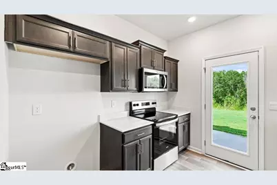 3457 Hunters Brook Drive, Boiling Springs, SC 29316 - Photo 10