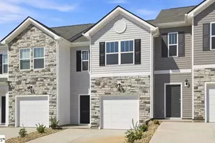 3453 Hunters Brk Dr, Boiling Springs, SC 29316 - Photo 2