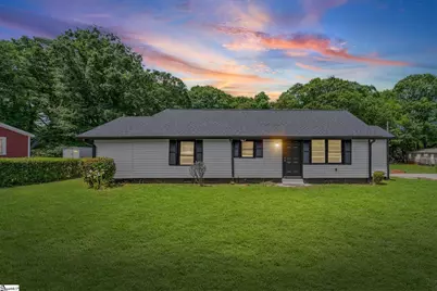 141 Edge Street, Wellford, SC 29385 - Photo 1