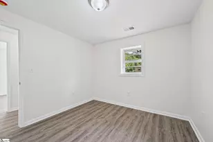 141 Edge St, Wellford, SC 29385 - Photo 14