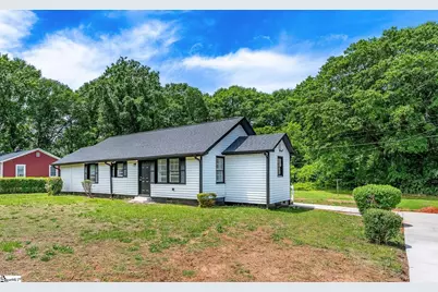 141 Edge Street, Wellford, SC 29385 - Photo 2