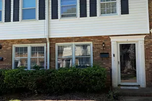 1462 Dover Rd, Spartanburg, SC 29301 - Photo 2