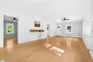 330 Fews Bridge Rd, Taylors, SC 29687 - Photo 10