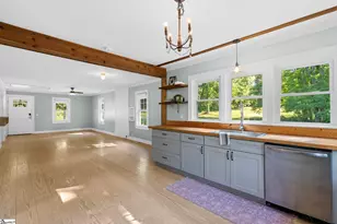 330 Fews Bridge Rd, Taylors, SC 29687 - Photo 16
