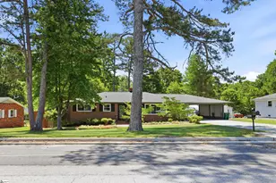 2333 Country Club Rd, Spartanburg, SC 29302 - Photo 2