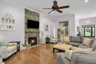 14 Colonel Storrs Ct, Greer, SC 29650 - Photo 2
