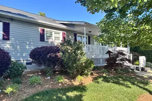 104 N Tiger Ct, Travelers Rest, SC 29690 - Photo 4