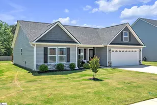 1732 Roxanne Sue Dr, Lyman, SC 29365 - Photo 2