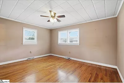 208 Skyland Drive, Clinton, SC 29325 - Photo 6