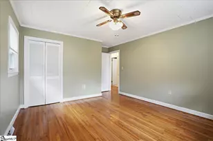 208 Skyland Dr, Clinton, SC 29325 - Photo 10