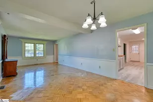 210 Oakmont Dr, Boiling Springs, SC 29316 - Photo 6