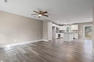 2 Hillbrook Rd, Taylors, SC 29687 - Photo 4