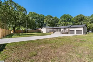 204 Woodfield Ave, Fountain Inn, SC 29644 - Photo 34