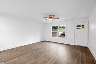 200 Hillbrook Rd, Taylors, SC 29687 - Photo 30