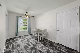111 Madison Ave, Greer, SC 29651 - Photo 8