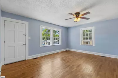 21 Henderson Street, Inman, SC 29349 - Photo 2