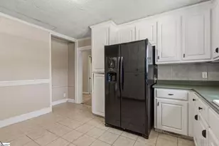 21 Henderson St, Inman, SC 29349 - Photo 12