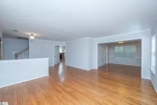 400 Penobscot Ct, Simpsonville, SC 29681 - Photo 4