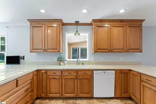 906 Plantation Dr, Simpsonville, SC 29681 - Photo 14