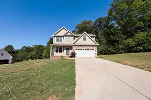 129 Saddlebrook Alley, Abbeville, SC 29671 - Photo 1