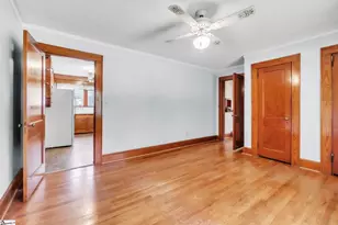 621 Church St, Laurens, SC 29360 - Photo 8