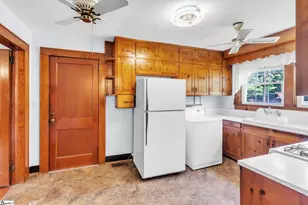 621 Church St, Laurens, SC 29360 - Photo 12