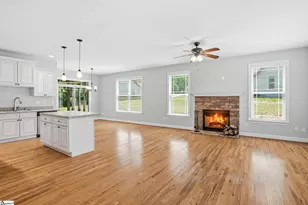 44 CrossLand Way, Greer, SC 29651 - Photo 4