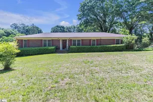 206 Green Forest Dr, Anderson, SC 29625 - Photo 1