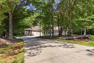 1040 Bennetts Bridge Rd, Greer, SC 29651 - Photo 36