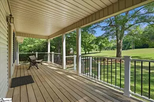1040 Bennetts Bridge Rd, Greer, SC 29651 - Photo 4