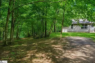 1040 Bennetts Bridge Rd, Greer, SC 29651 - Photo 32