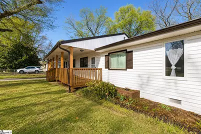 235 S Blackstock Road, Spartanburg, SC 29301 - Photo 2